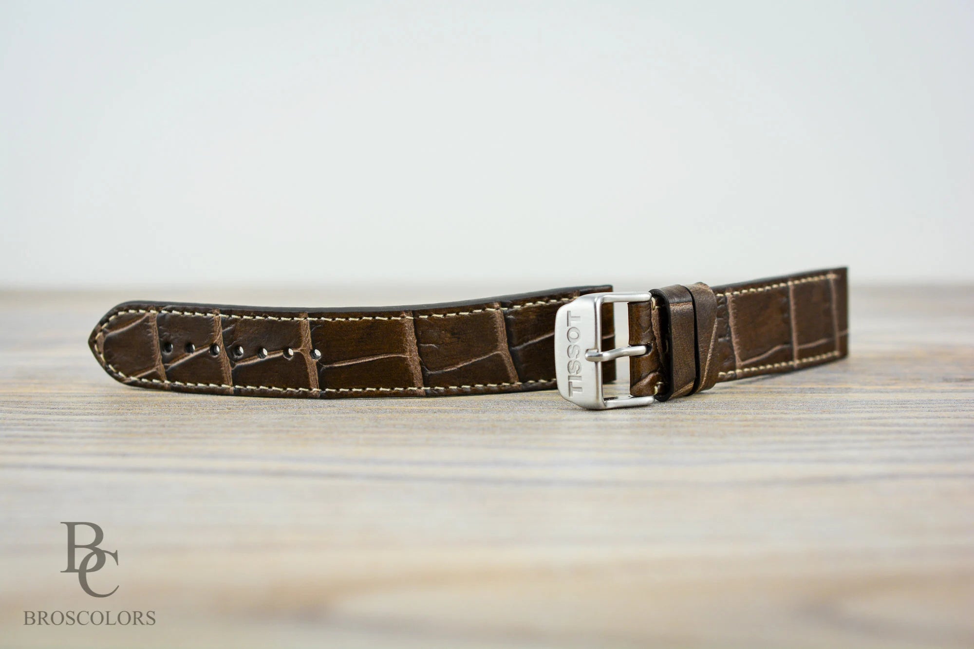 Brown Crocodile Embossed Leather Watch Strap - Crocko Foot
