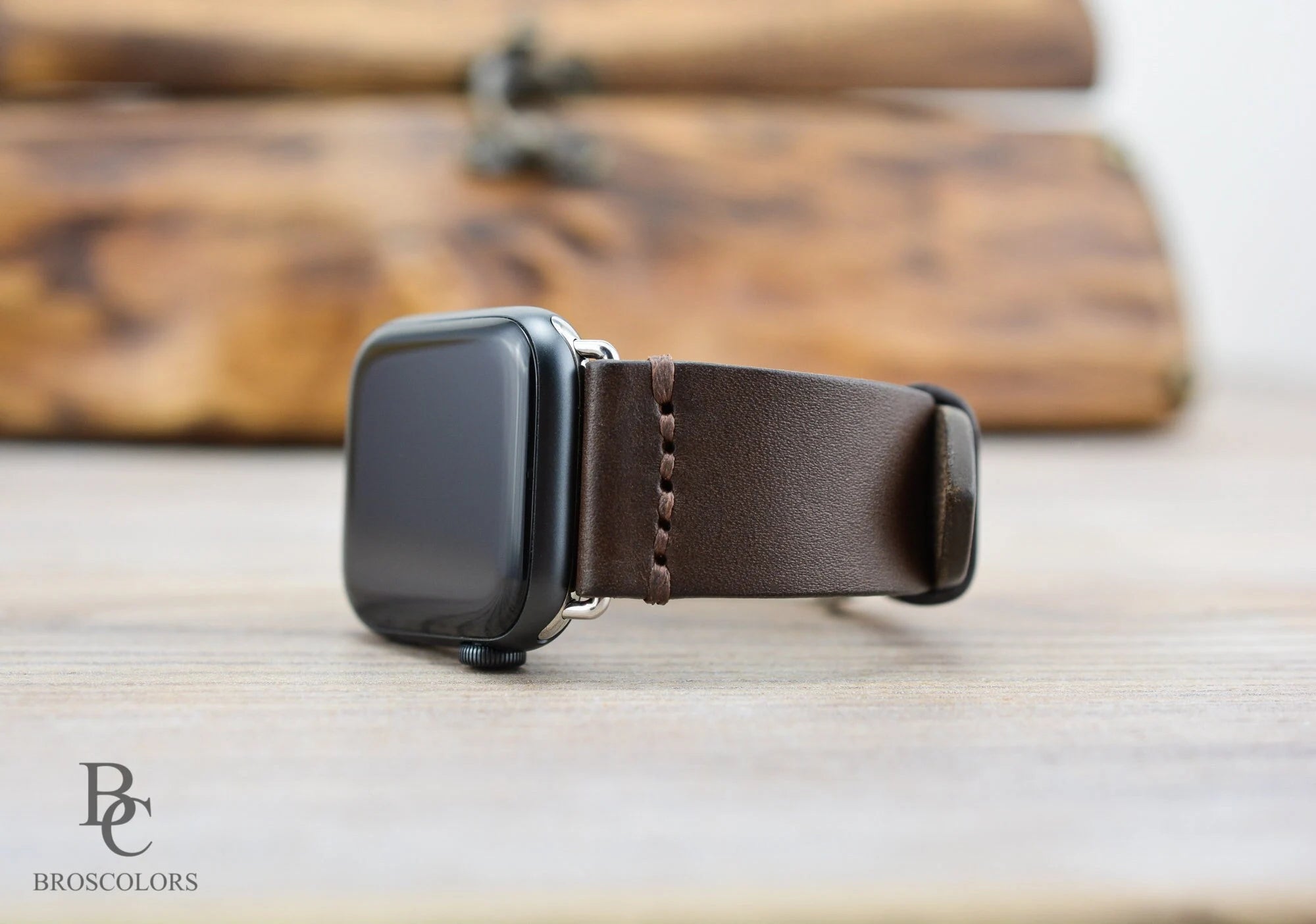 Brown Leather Apple Watch Band with Waxed Stitching - Base Style