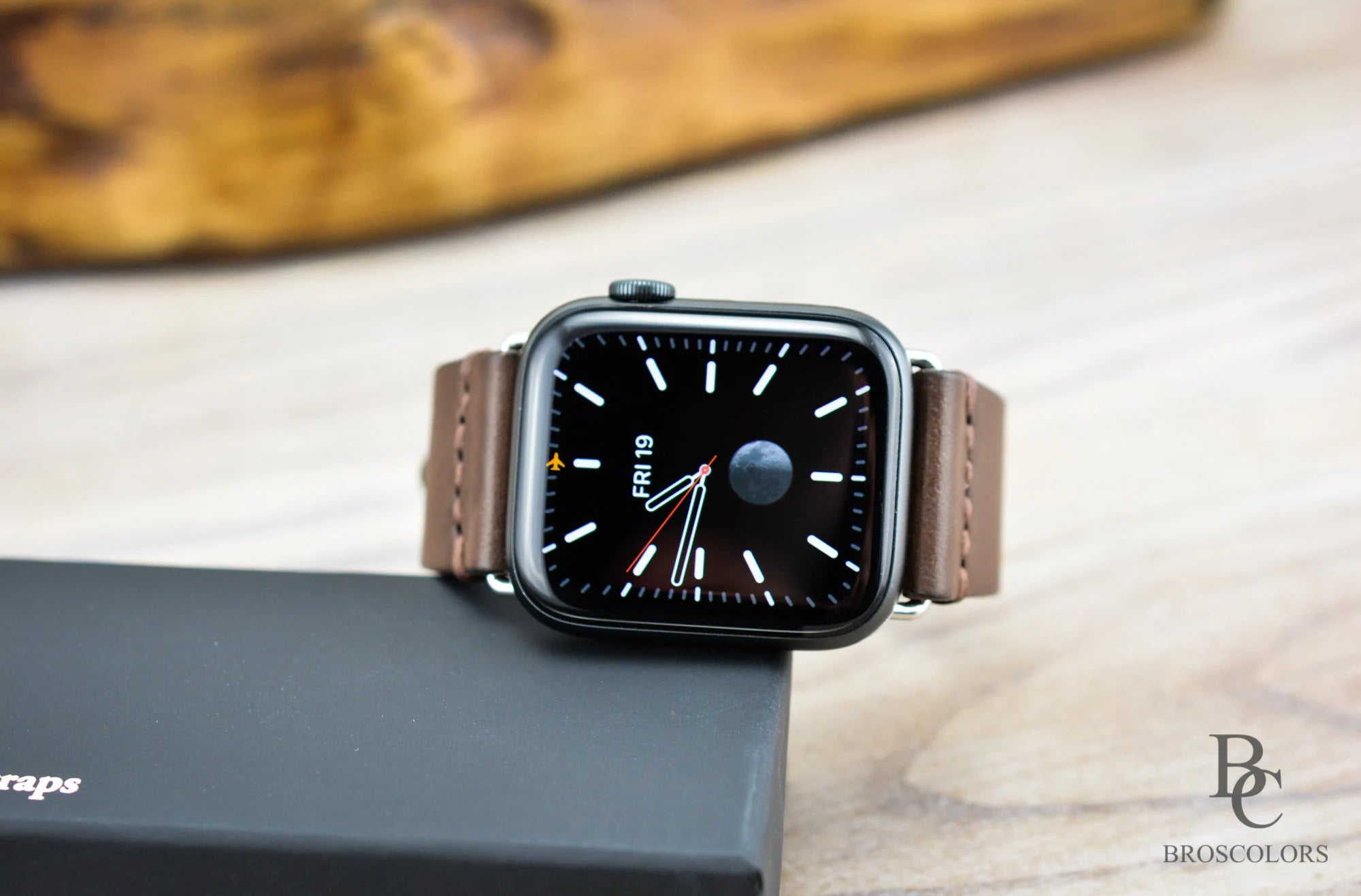 Brown Leather Apple Watch Band with Waxed Stitching - Base Style
