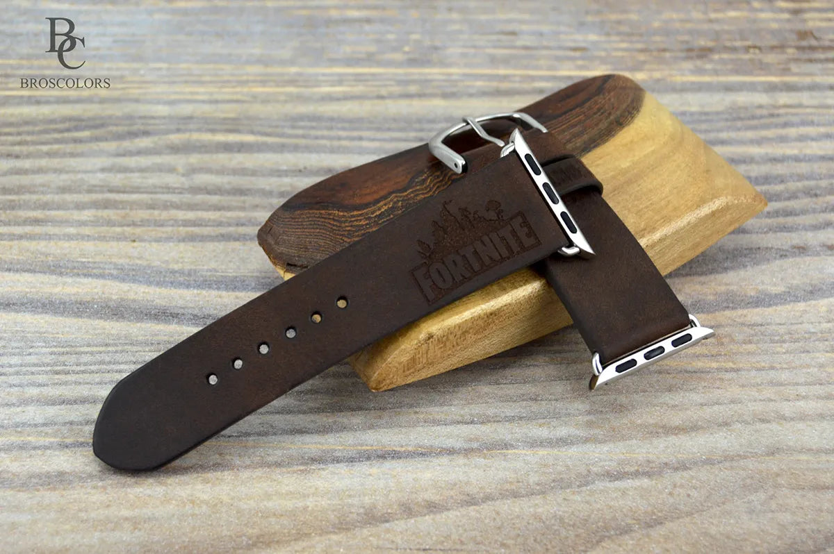 Classic Style Apple Brown Leather Band - Custom Engraving - Gamer Special