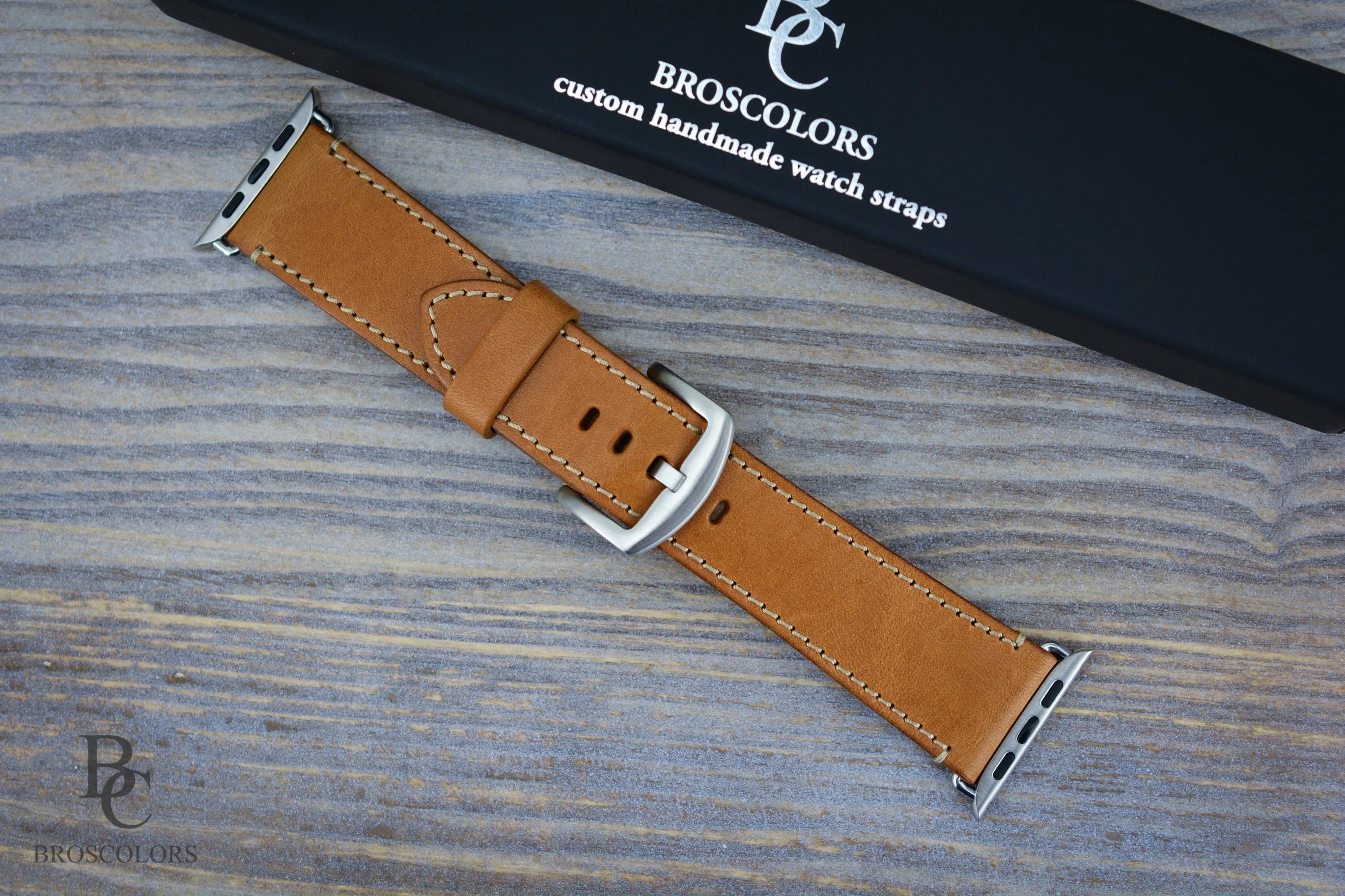 Customizable Apple Leather Watch Strap Camel Brown - Brown Apple