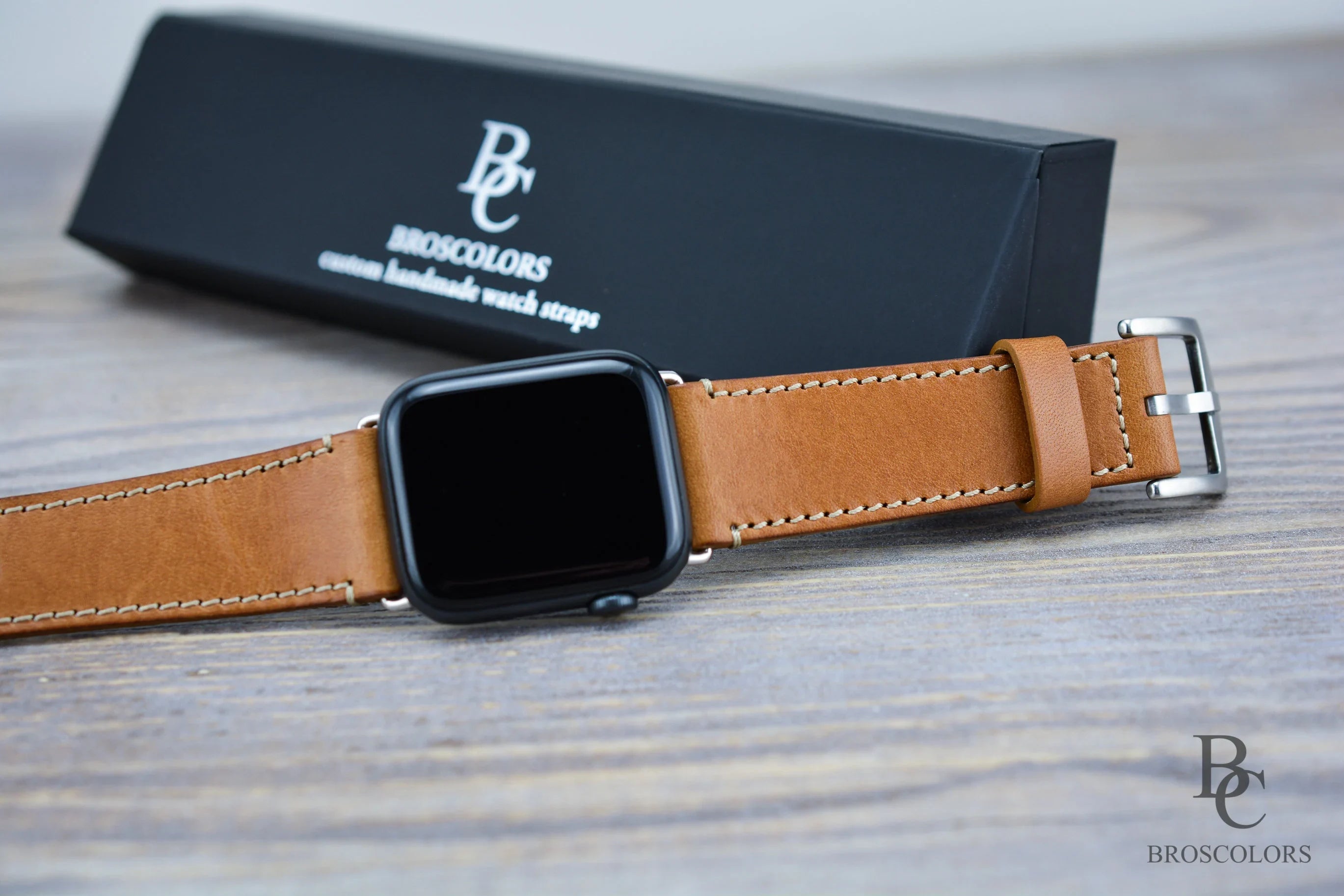 Customizable Apple Leather Watch Strap Camel Brown - Brown Apple