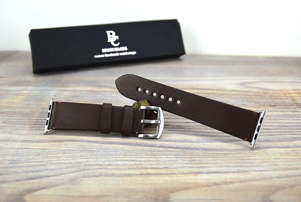 Dark Brown Apple Watch Band - Simple Stitch