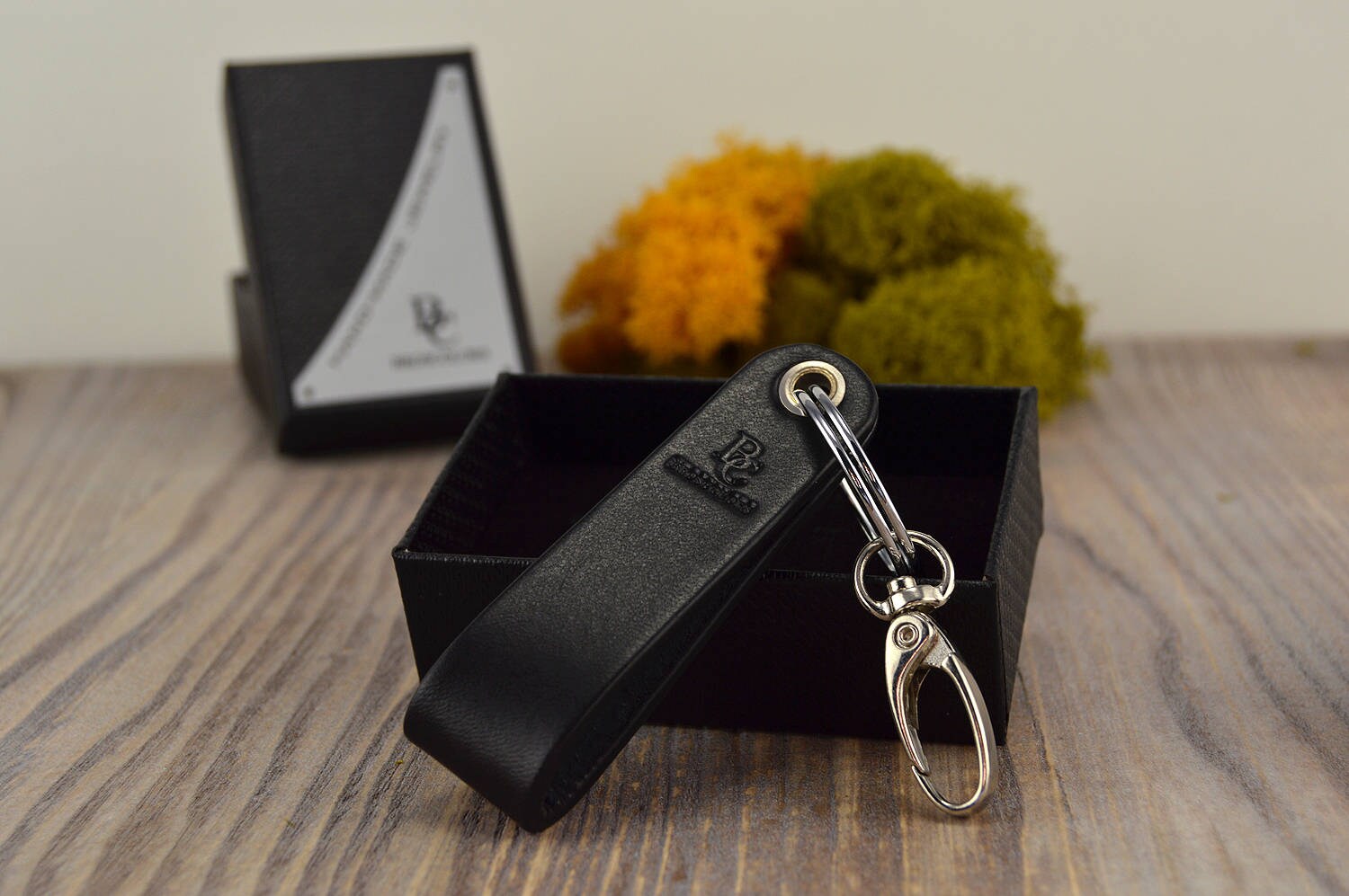 Men's Personalized Leather Keychain