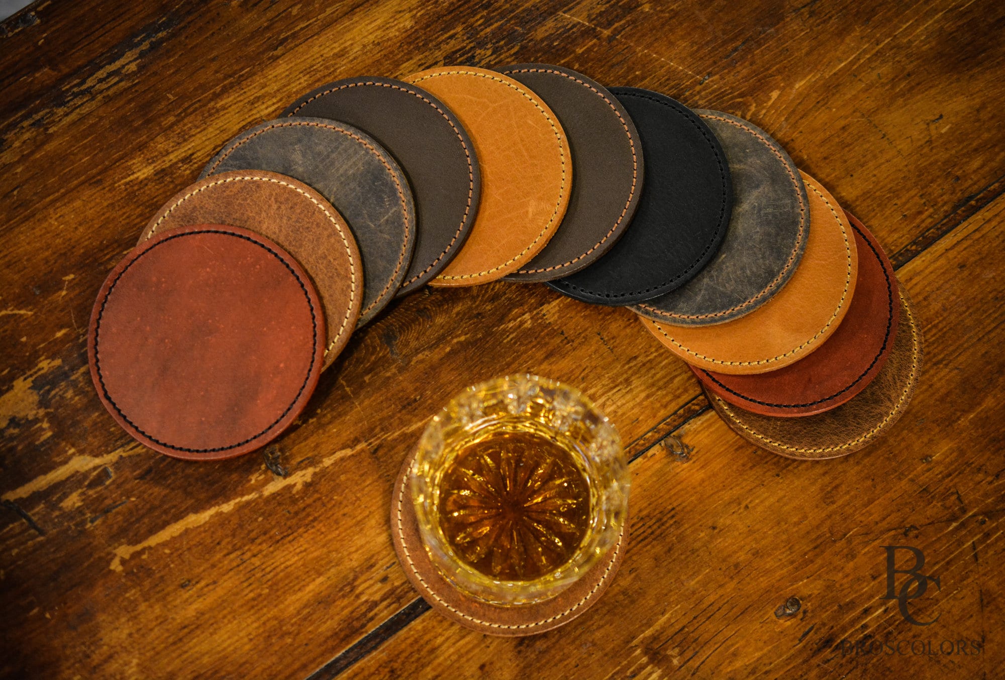 Round Leather Coasters, set of 4, 6, 8, 10, 12 Circle Table Coasters Drink Coasters Drinkware Cup Coasters Leather PERSONALISATION available