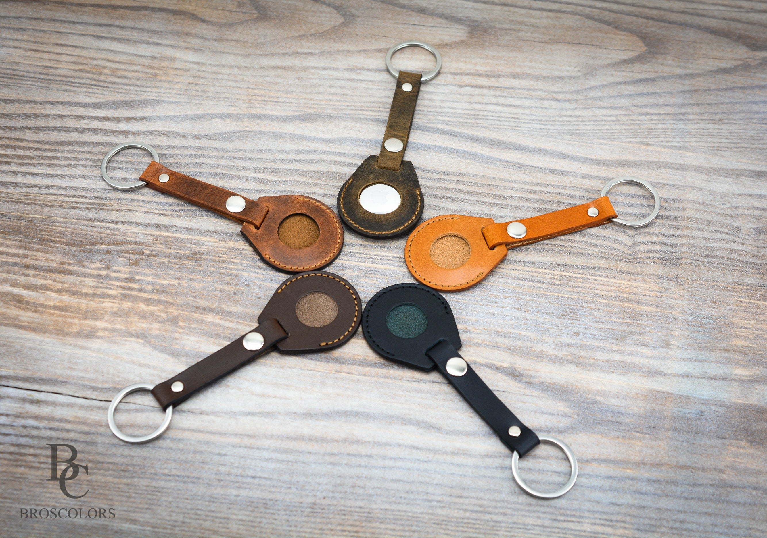 AirTag Leather Keychain - Long leather holder