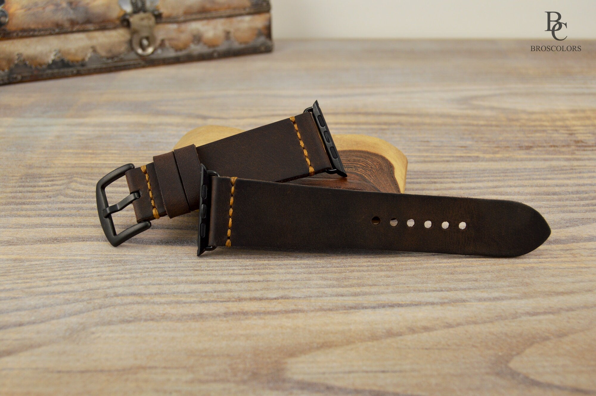 Antique Brown Apple Watch Leather Strap - Rusty Dusty