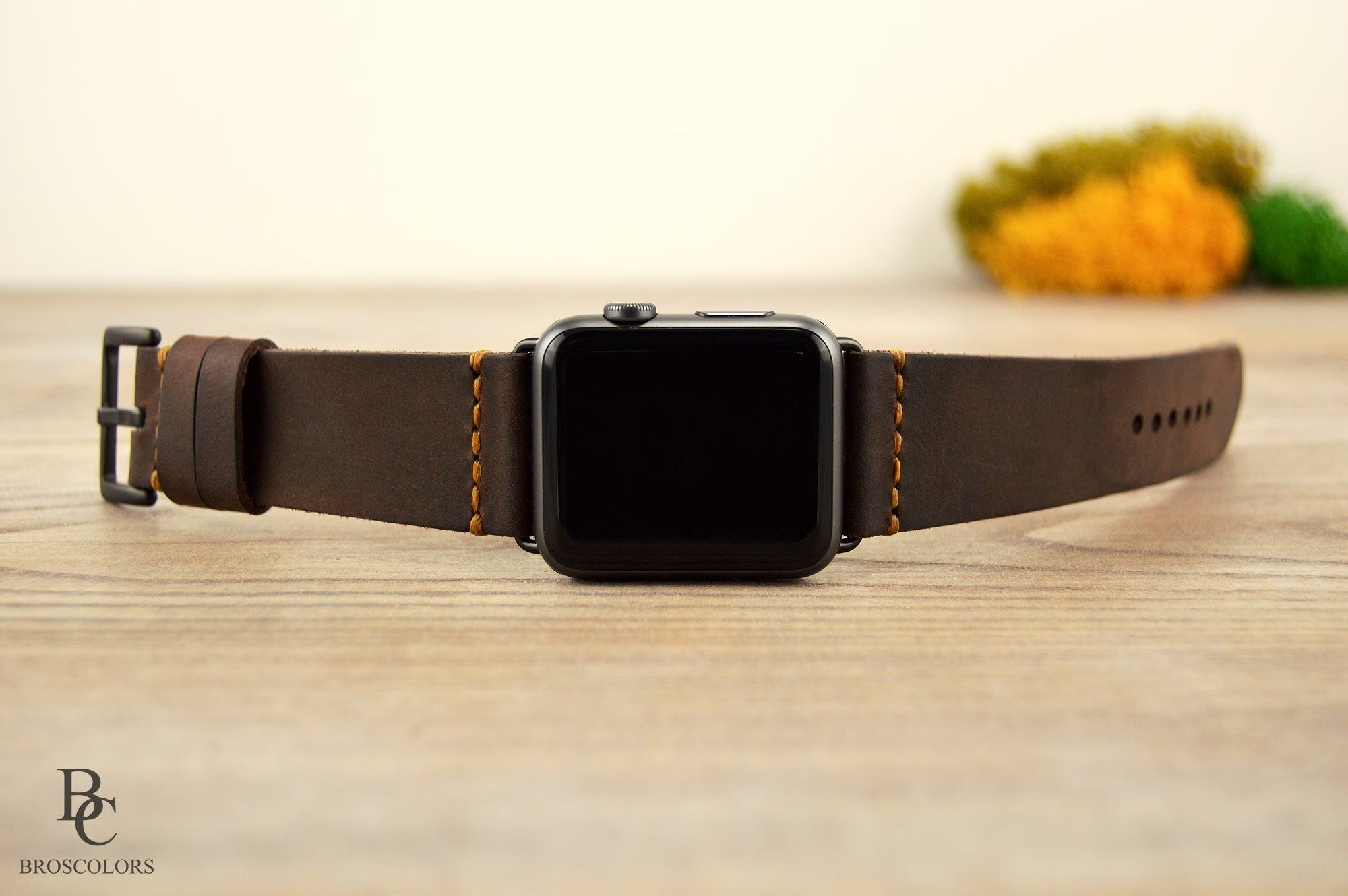 Antique Brown Apple Watch Leather Strap - Rusty Dusty