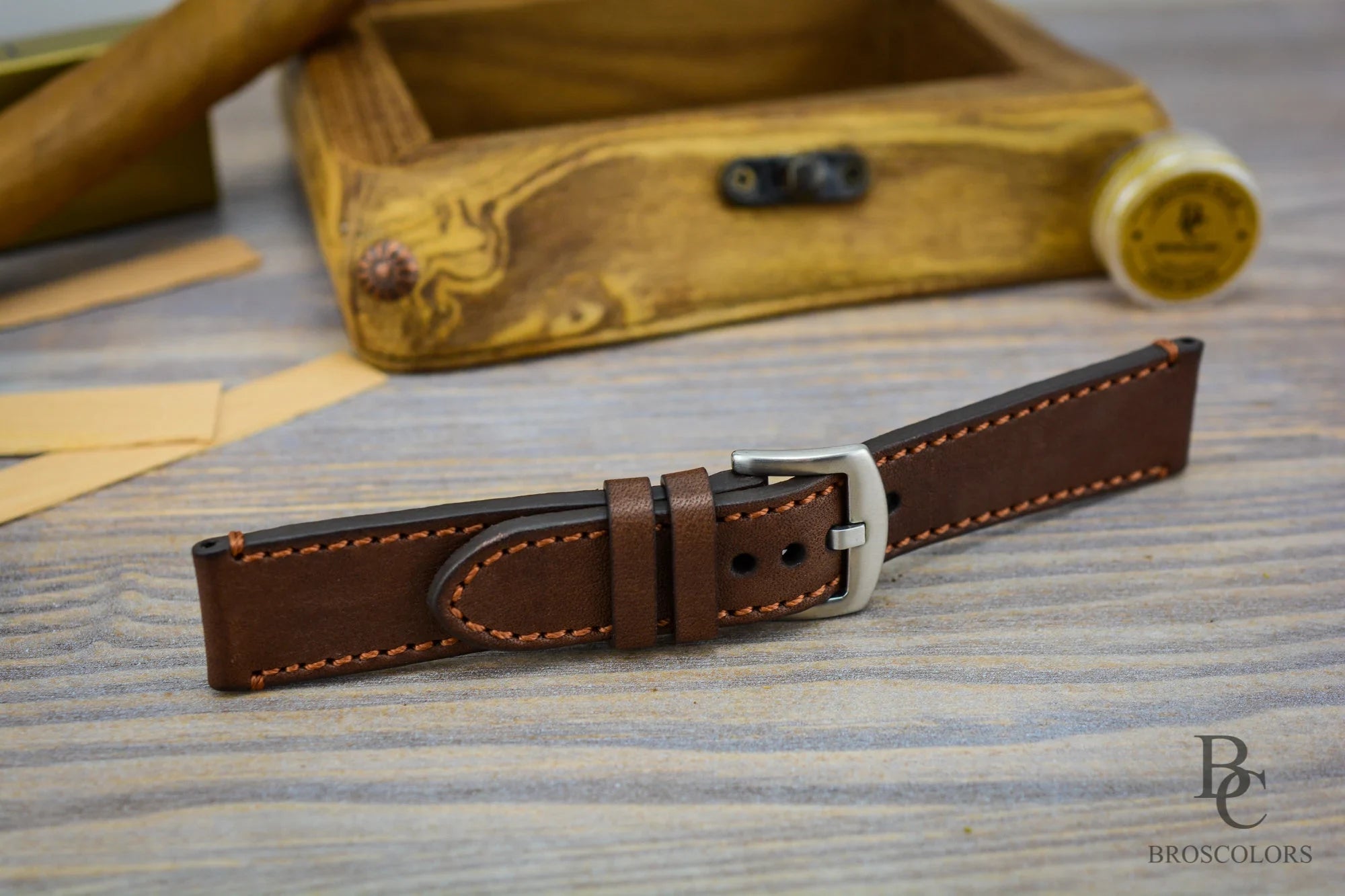 Classic Brown Color Stitched Watch Strap - Brown Pumpkin