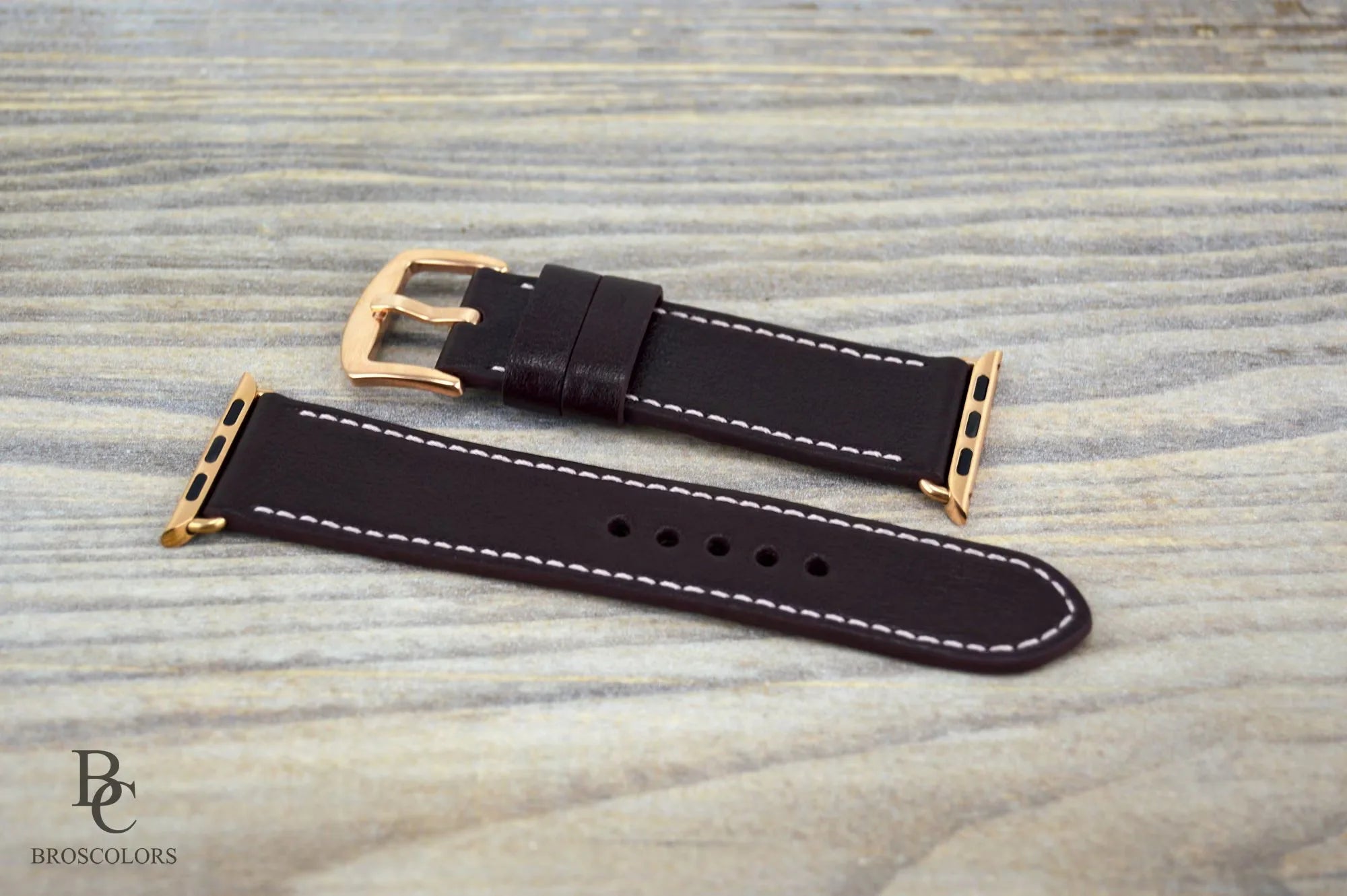 Classic Brown Leather Apple Watch Strap - Smart Elegant