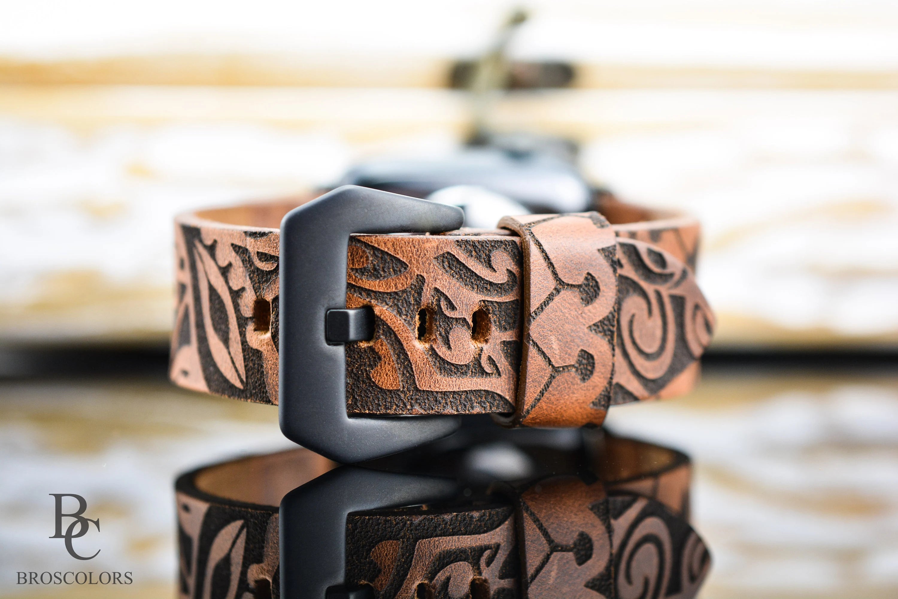 Engraved Apple Watch Band Brown Leather - Tribal People